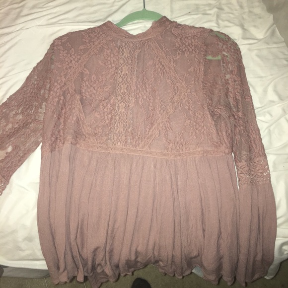 American Eagle Outfitters Tops - American Eagle Lace top